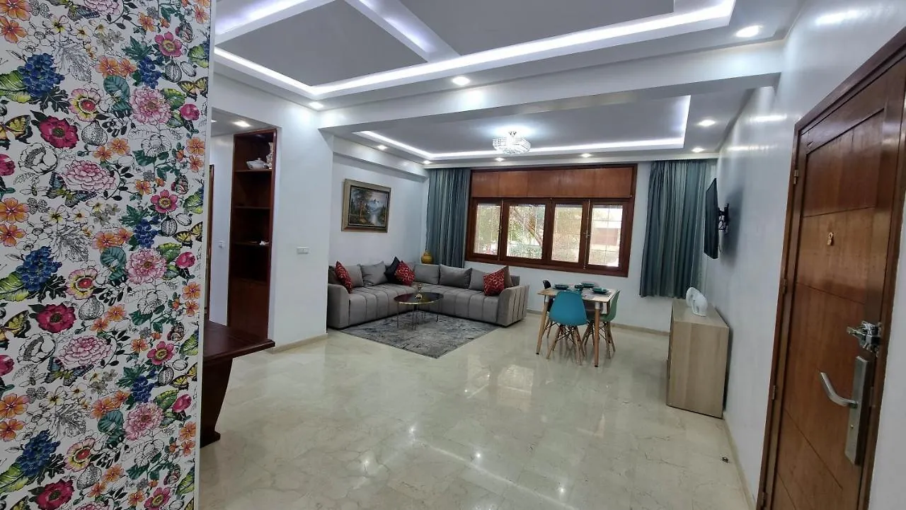 Ferienwohnung Luxury Family House With Garden View Casablanca Apartment